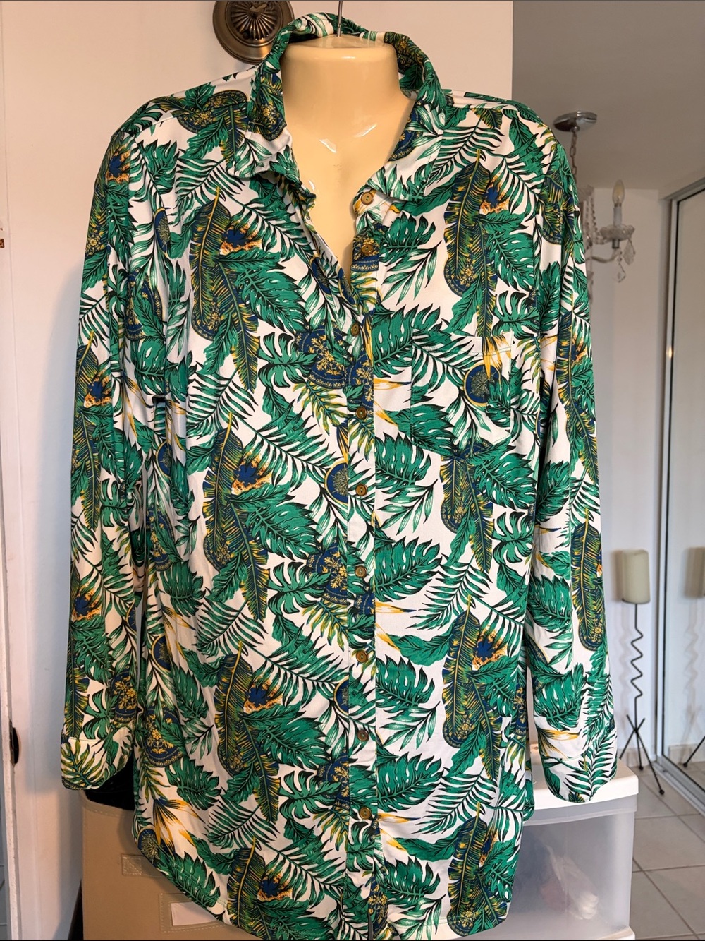 Women's Green Tropical Leaf Button-Down Shirt